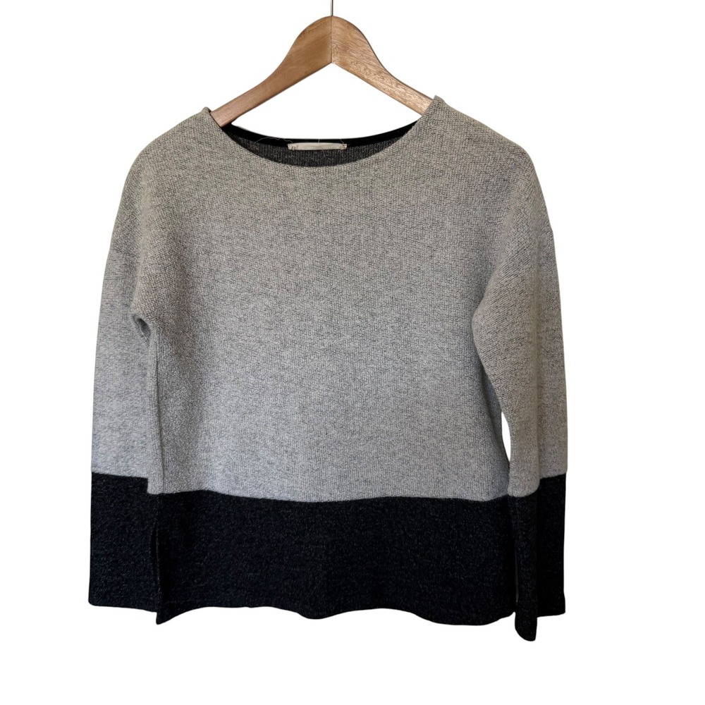 Sfera Basic Sweater Womens Size S Grey Charcoal Colorblock Boat Neck Good Knit‎